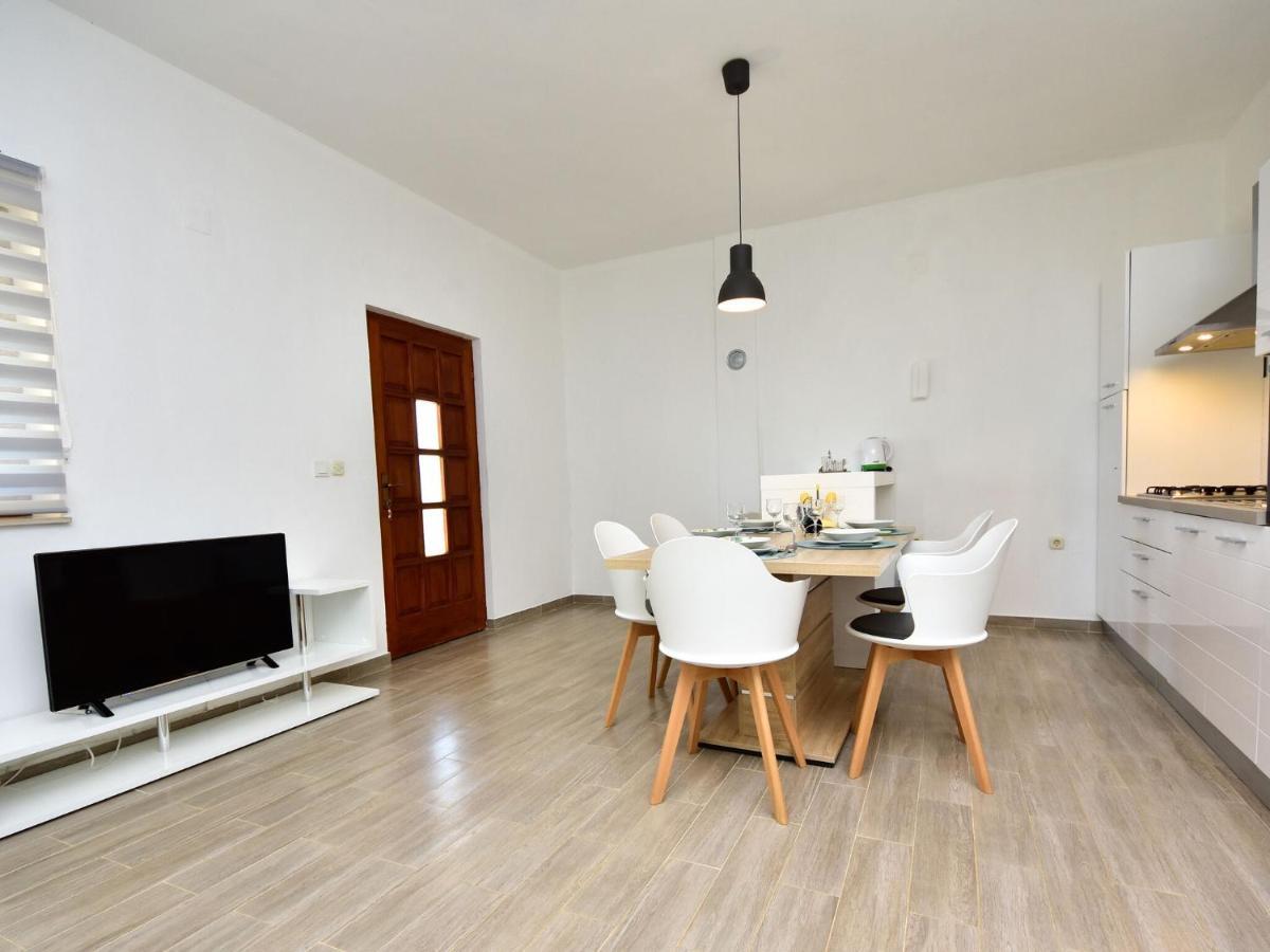 Lovely Apartment In Kru Evo With Barbecue Kruševo Buitenkant foto