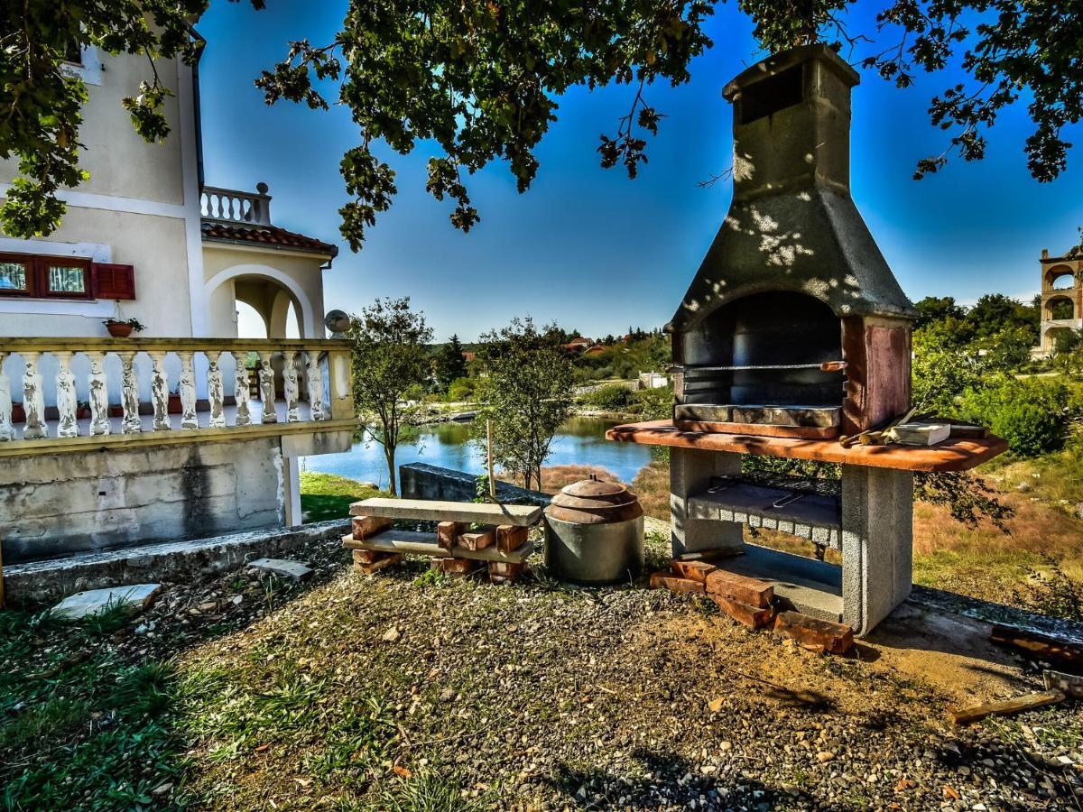 Lovely Apartment In Kru Evo With Barbecue Kruševo Buitenkant foto